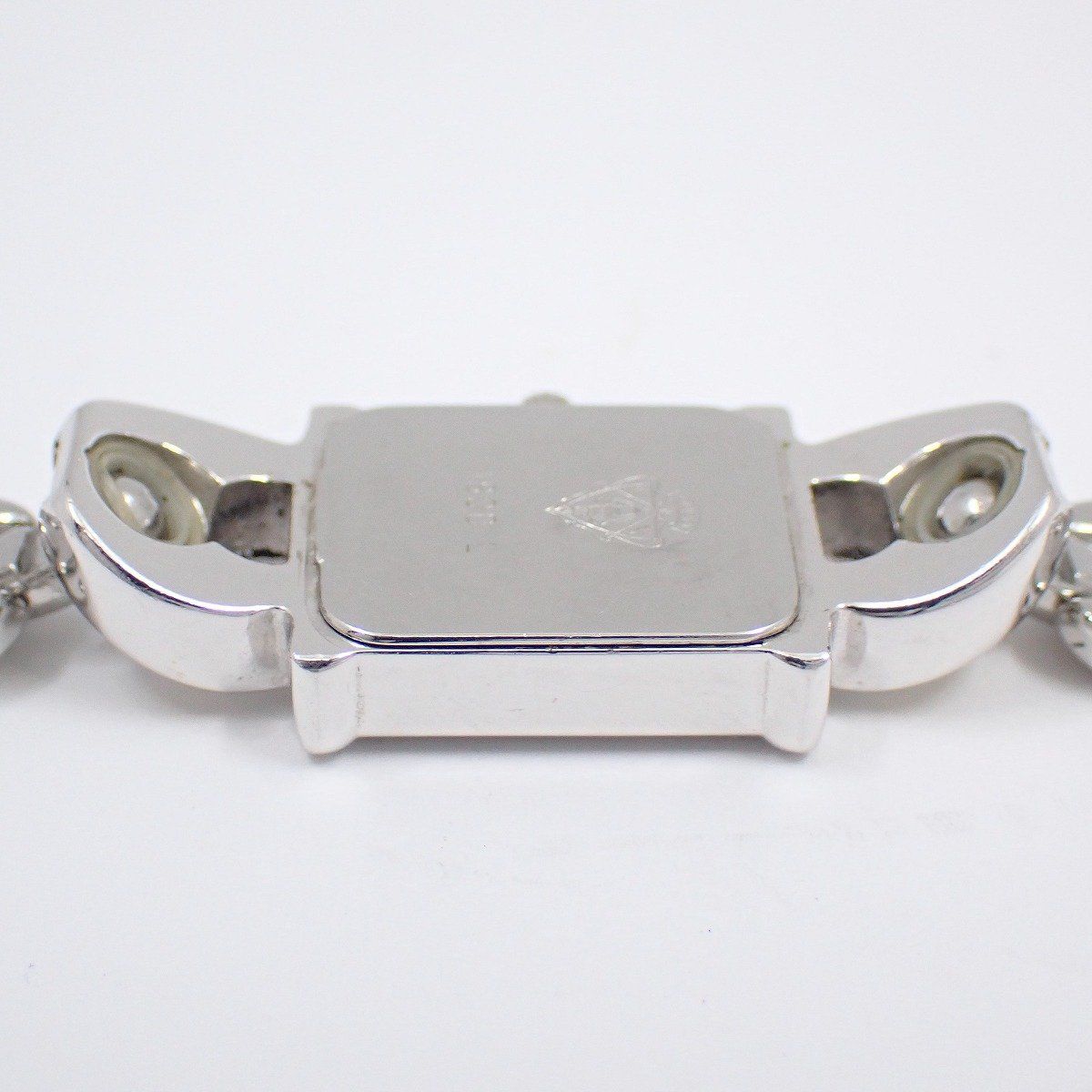 Gucci Quartz Watch Silver Color White Dial with 2 — view 7