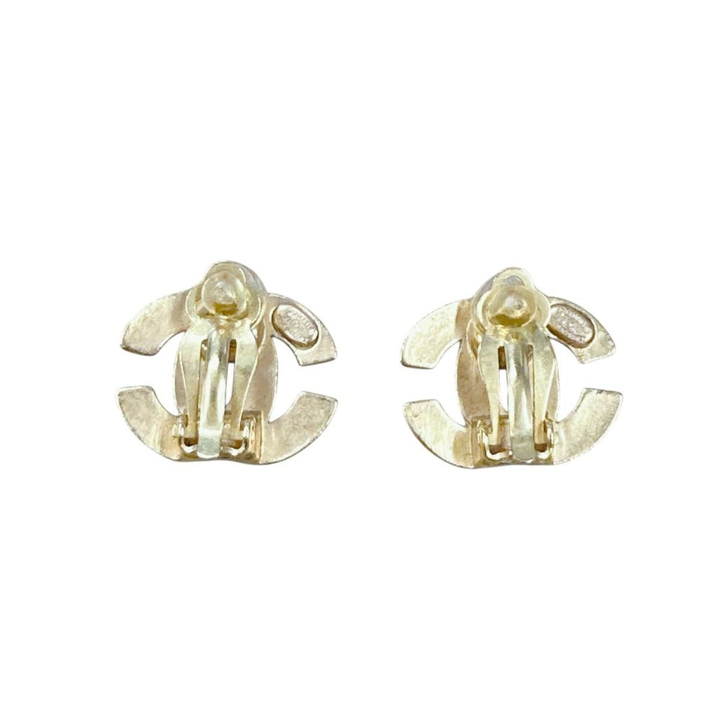 Chanel Vintage Earrings CC Logo Gold — view 5