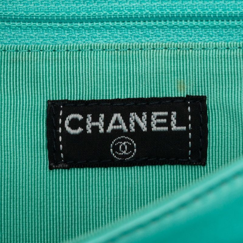 Chanel 2.55 Choco Bar Chain Shoulder Bag Turquoise Blue Lambskin — view 5