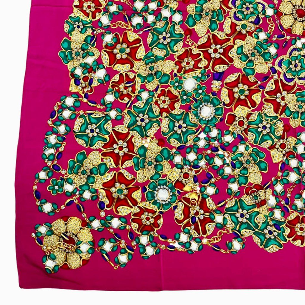 Chanel Silk Extra Large Scarf Pattern Pink — view 5