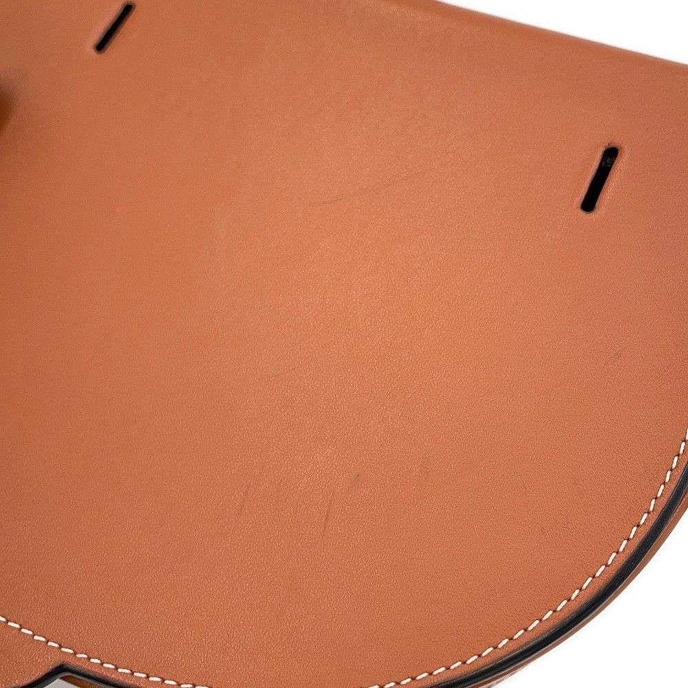 Loewe Shoulder Bag Anagram Heel Leather — view 6