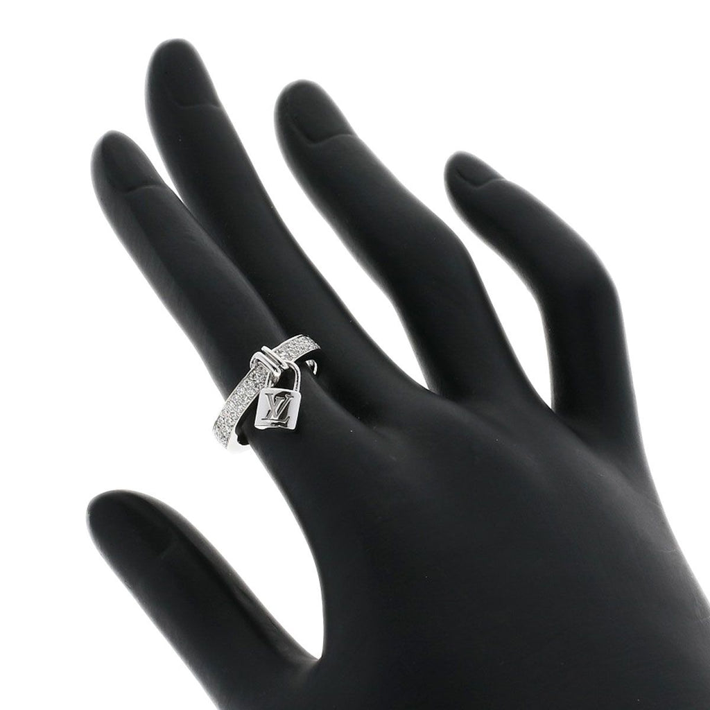 Louis Vuitton Baglock Pave Diamond 48 Ring 18K White Gold — view 8
