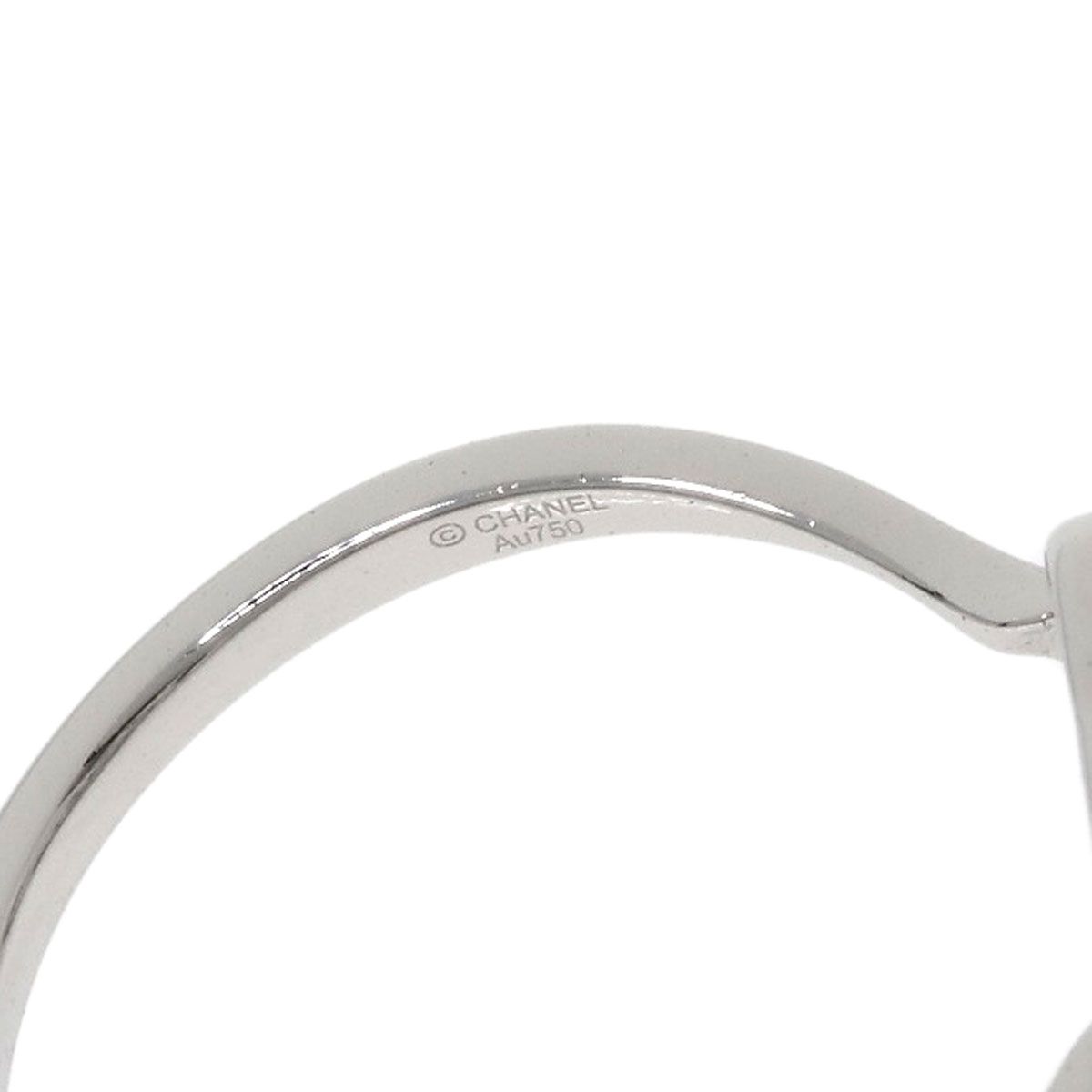 Chanel Camellia Collection Diamond Ring 18K White Gold — view 7