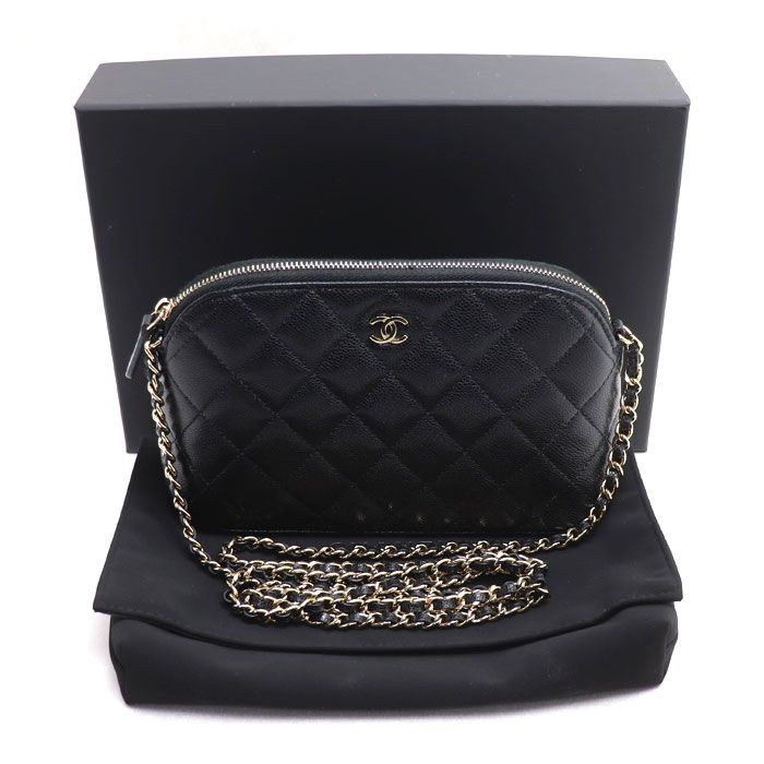 Chanel Quilted Shoulder Bag Black — view 6