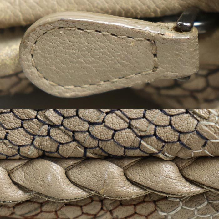 Bottega Veneta Hobo One Shoulder Bag Beige — view 6