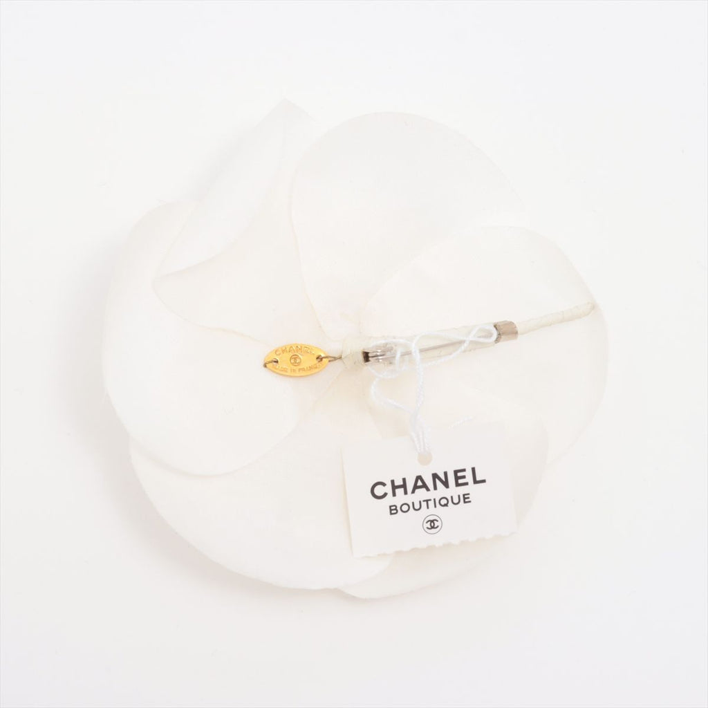 Chanel Camellia Fabric Corsage Brooch White — view 2
