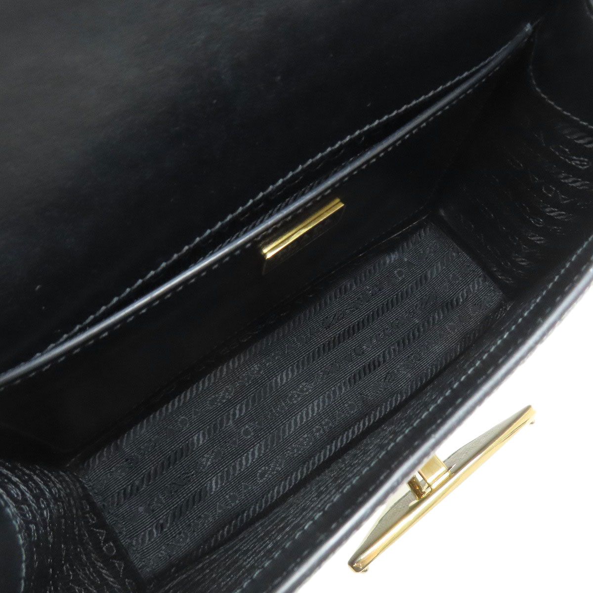 Prada Logo Shoulder Bag Saffiano — view 5