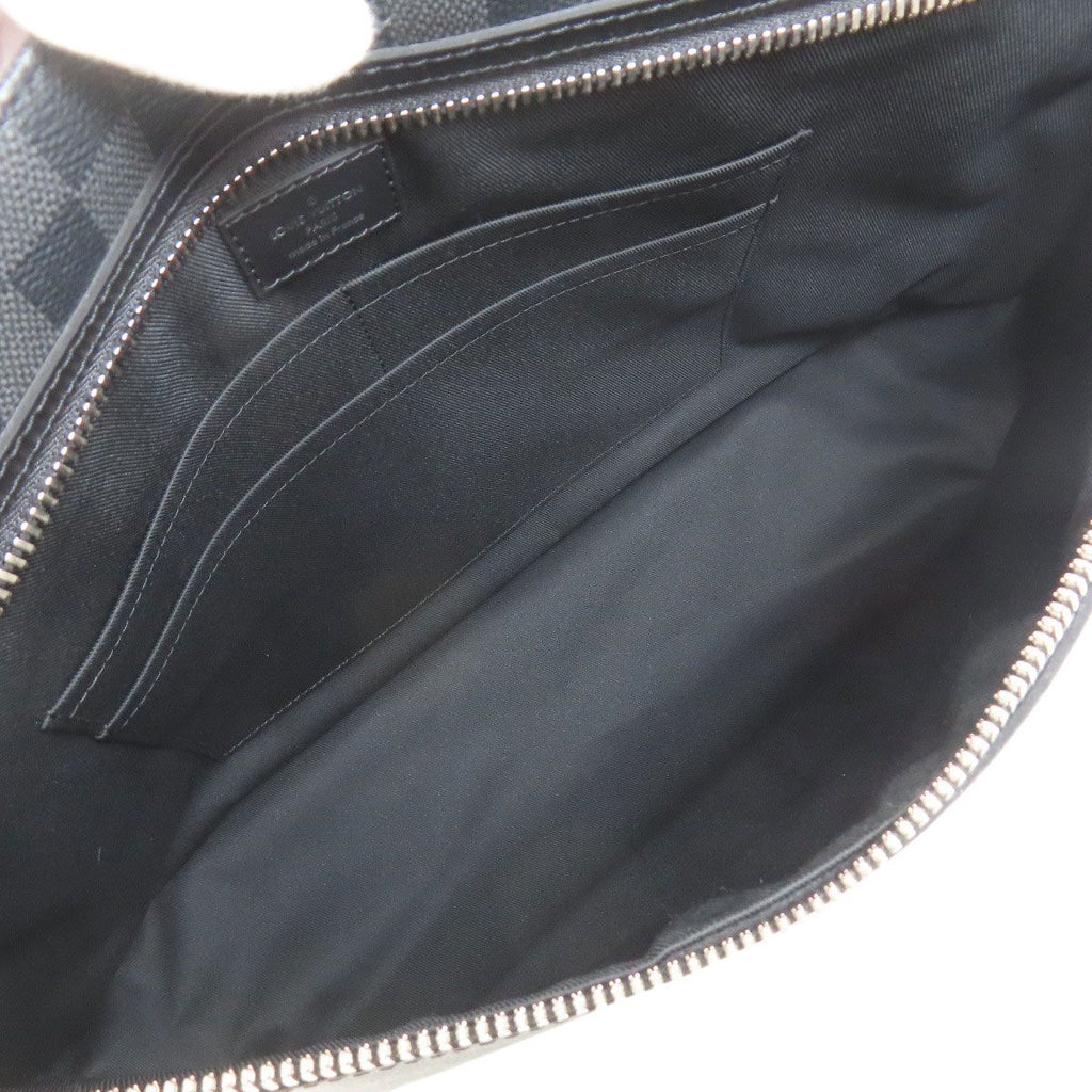 Louis Vuitton Hunter Shoulder Bag Damier Canvas — view 5