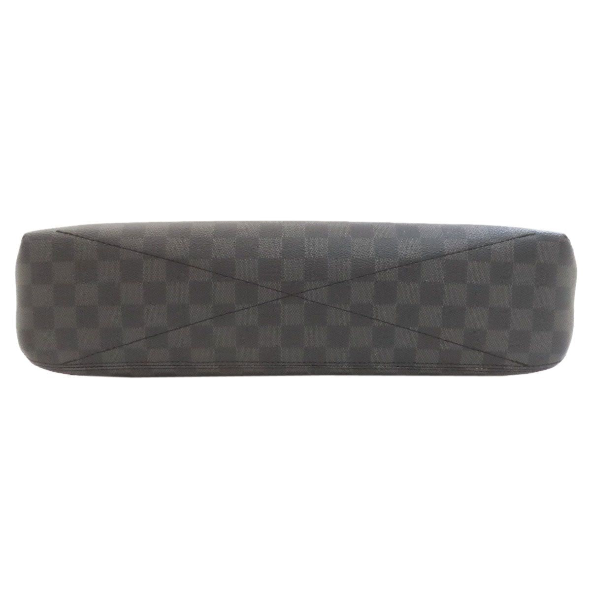 Louis Vuitton Hunter Shoulder Bag Damier Canvas — view 4
