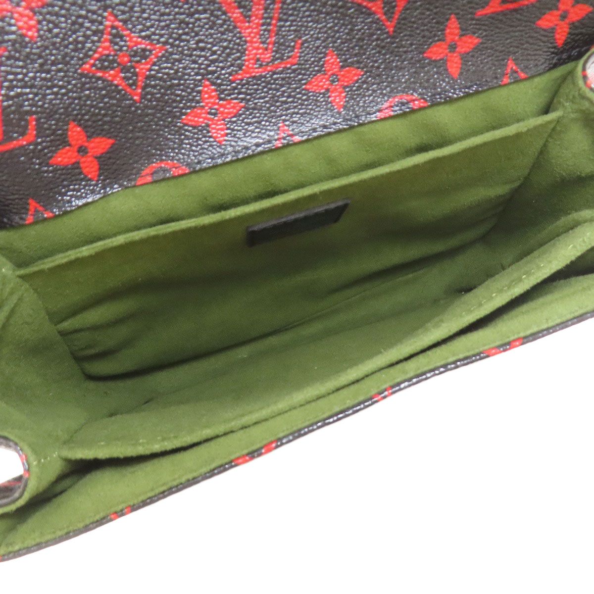 Louis Vuitton Pochette Metis MM Enfrarge Handbag Monogram Canvas — view 5
