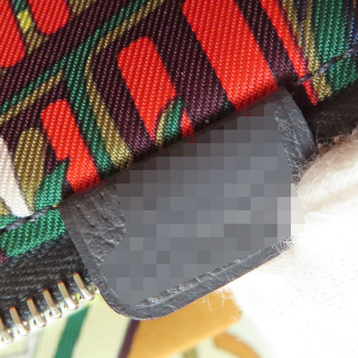 Hermes Azap Silk in Long Silver Wallet Epsom — view 7