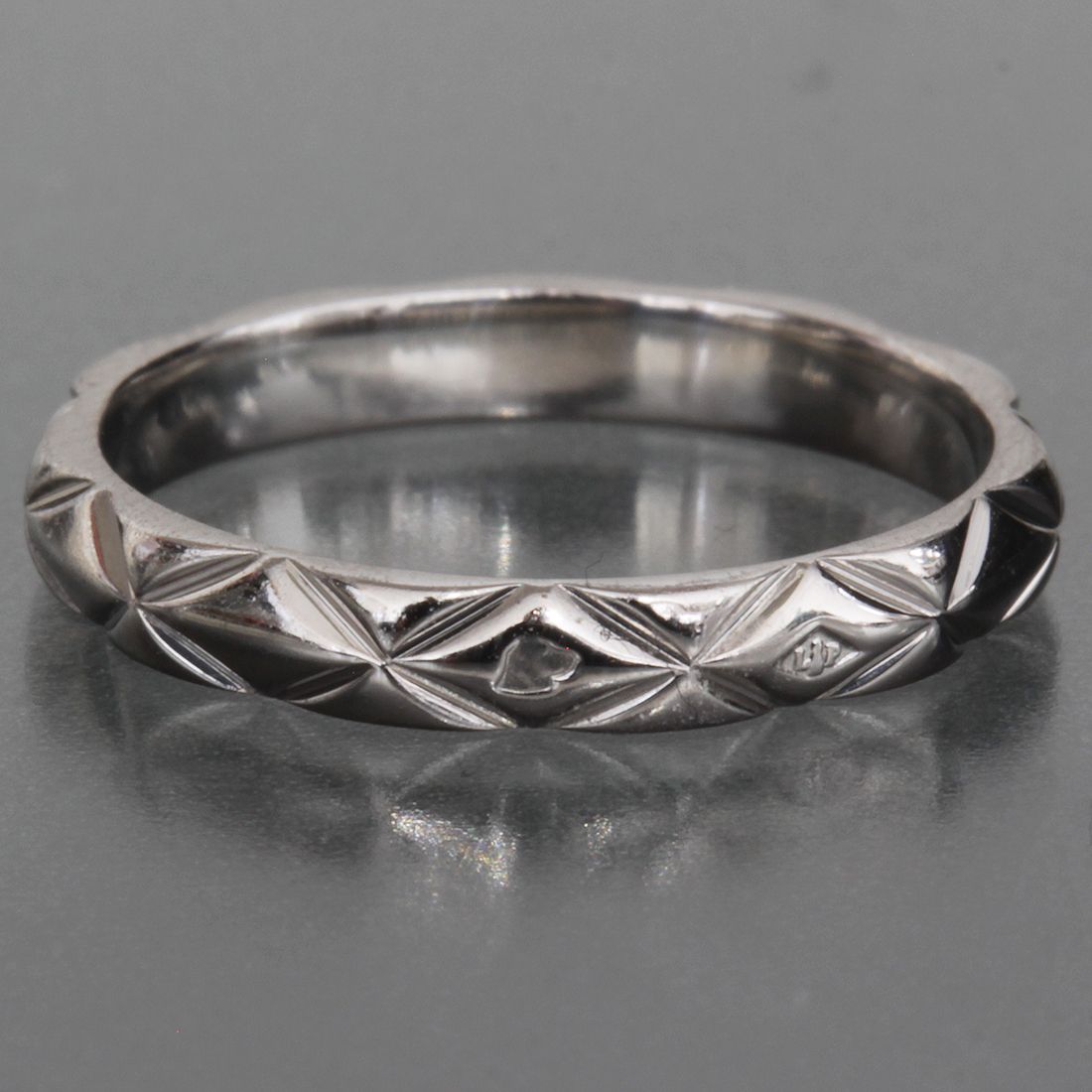 Chanel Quilted Diamond Ring — view 4