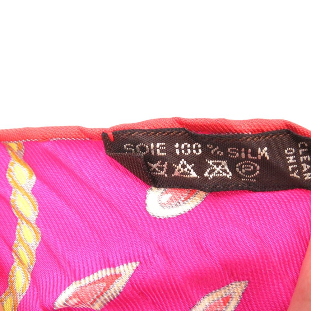 Hermes Losange Pleats Carre Silk Pink Scarf — view 4