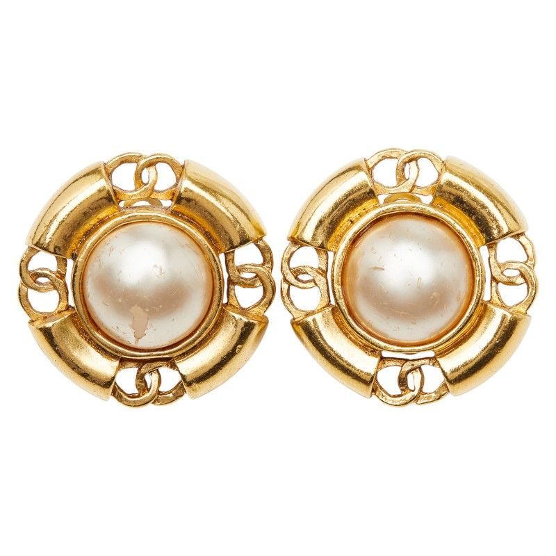 Chanel CC Logo Faux Pearl Metal — view 2