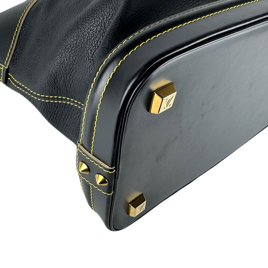 Louis Vuitton Handbag Lockit MM — view 8