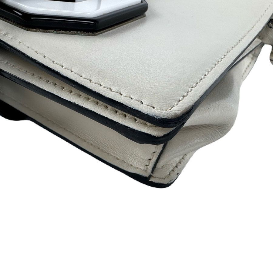 Prada Shoulder Bag Leather Ivory — view 9