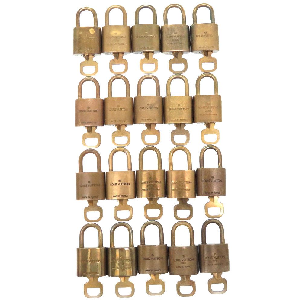 Louis Vuitton Set Cadena Padlock Gold Key with Metal LV — view 2