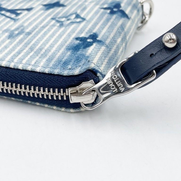 Louis Vuitton Wallet Zippy Compact Blue Monogram Water Color — view 4