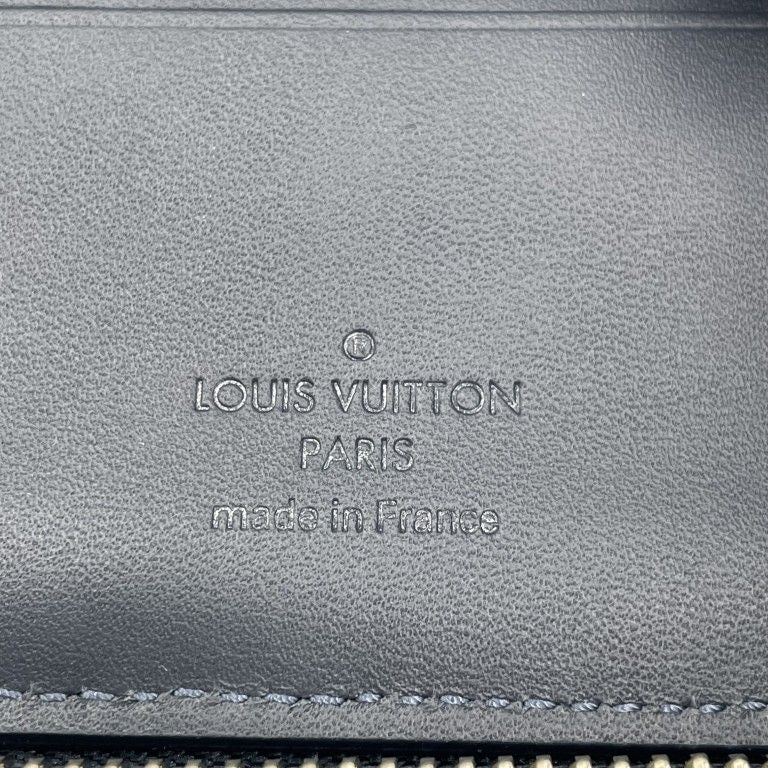 Louis Vuitton Wallet Zippy Compact Blue Monogram Water Color — view 9