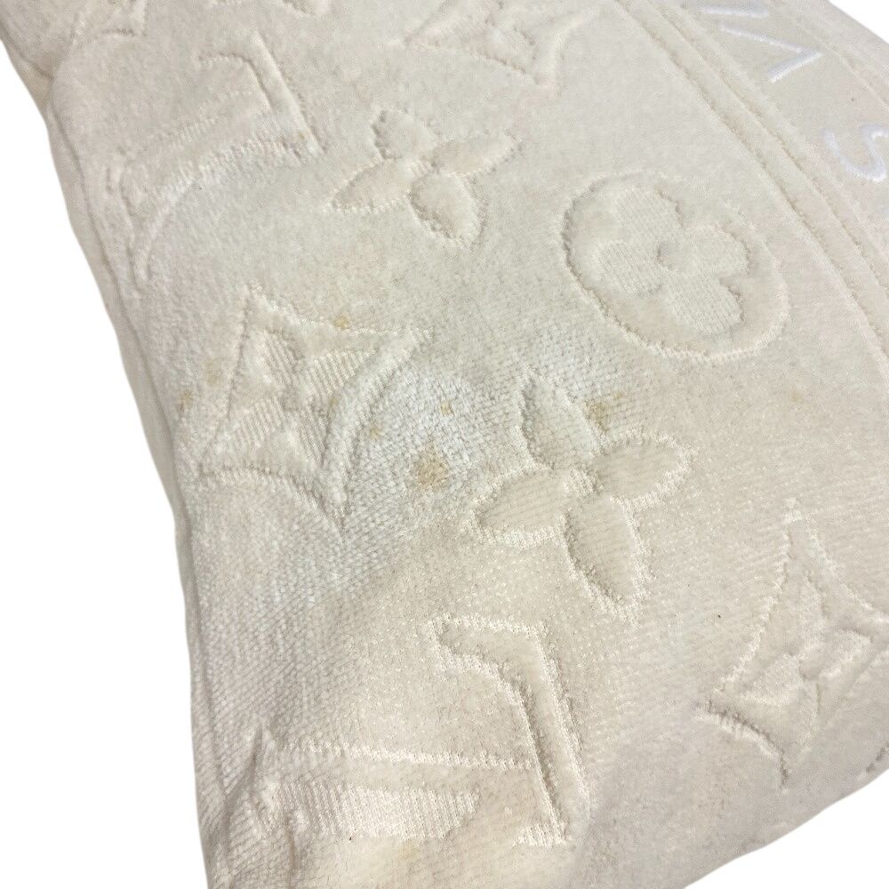 Louis Vuitton Coussin LV Vacation Interior — view 7