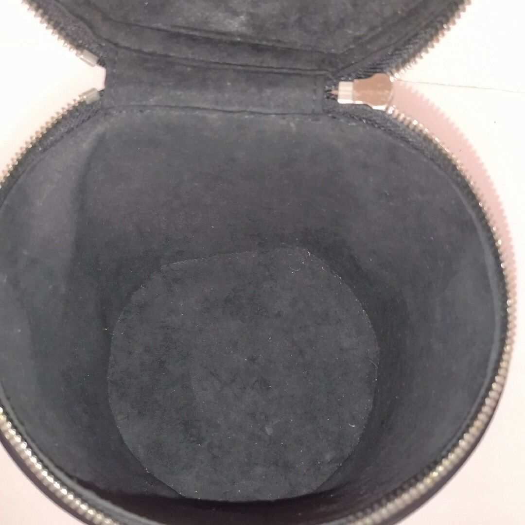 Louis Vuitton Epi Cannes New Vanity Bag — view 8