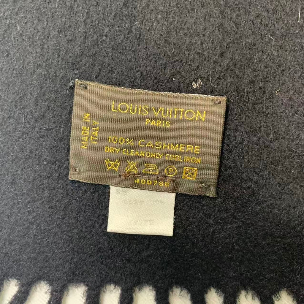 Louis Vuitton Scarf Cashmere Black LV Logo — view 4