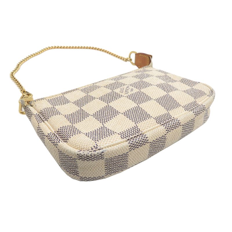 Louis Vuitton Pouch Leather White — view 3