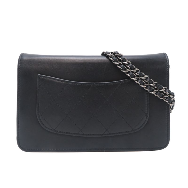 Chanel Shoulder Bag Black M — view 2