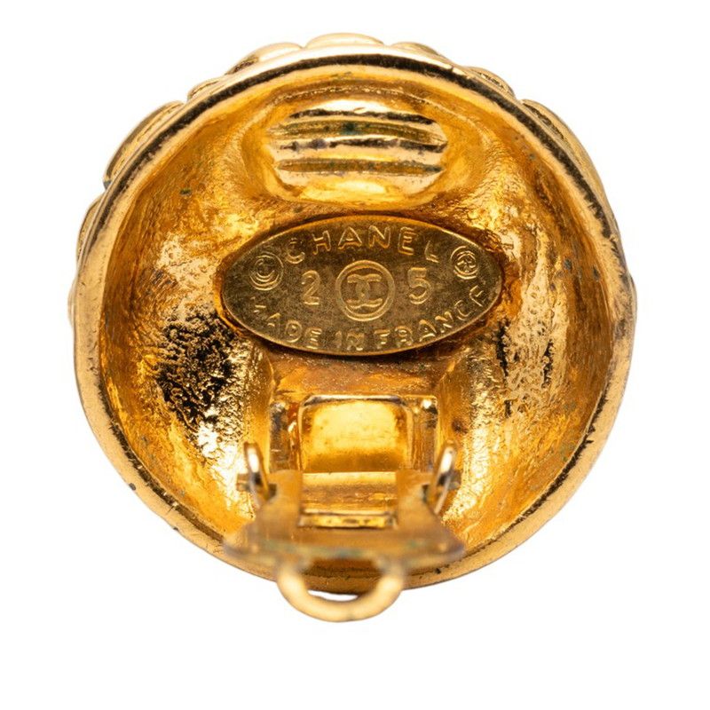 Chanel CC Logo Quilted Vintage Gold Plated — view 4