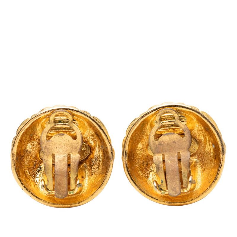 Chanel CC Logo Quilted Vintage Gold Plated — view 2