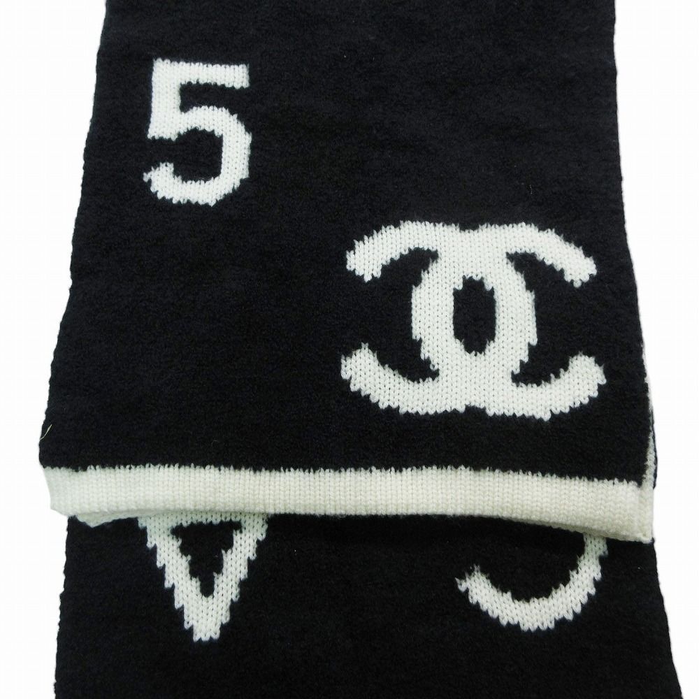 Chanel CC Logo Muffler Cashmere Wool Black Ivory 30 Scarf — view 5