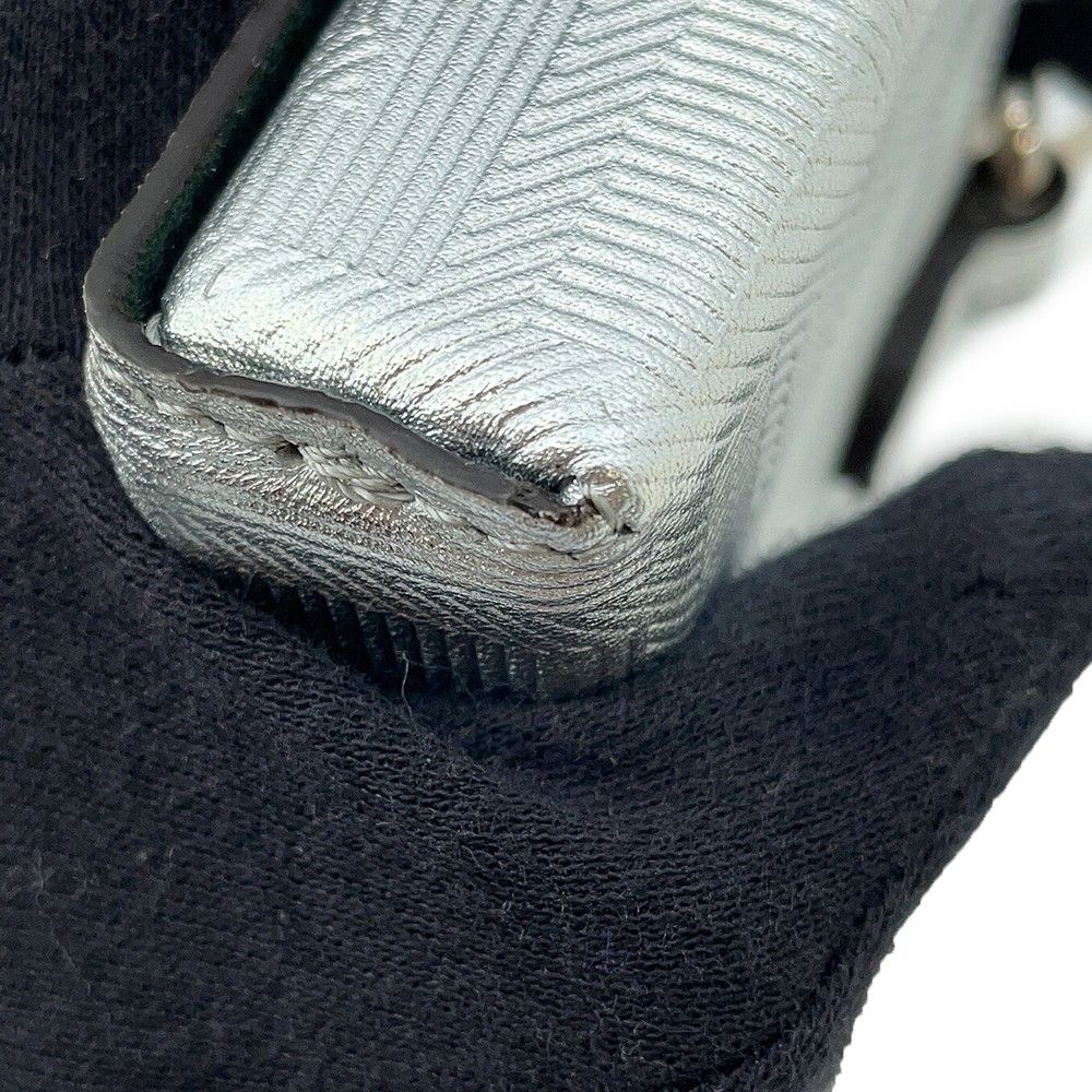 Fendi Charm Nano Baguette Leather Silver-black — view 8