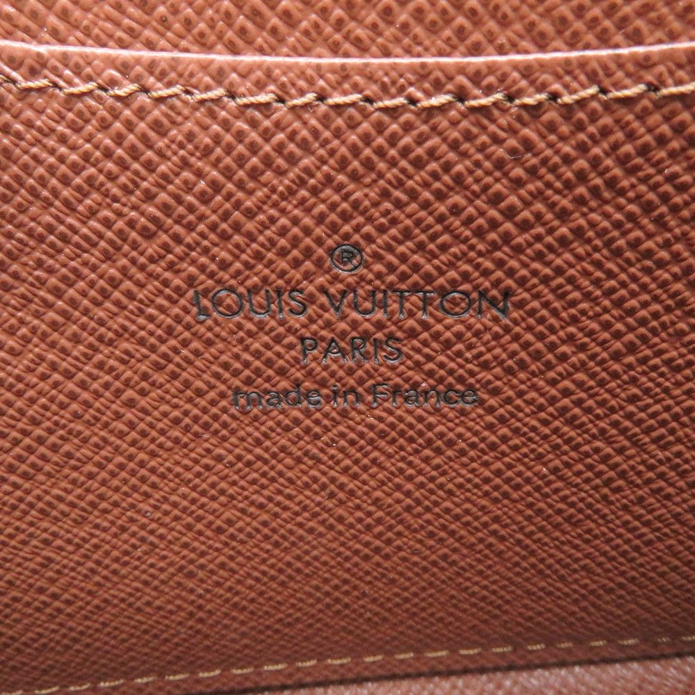 Louis Vuitton Coin Case Monogram Zippy Purse — view 8