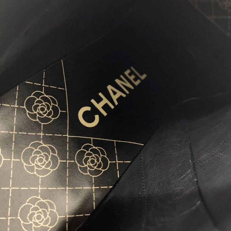 Chanel Short Boots Shoes Leather Fabric Black Gold CC Logo Pearl — view 7