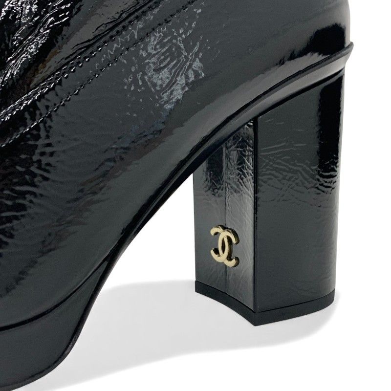 Chanel Boots Long Shoes Patent Leather Black Gold CC Logo Wrinkle — view 8