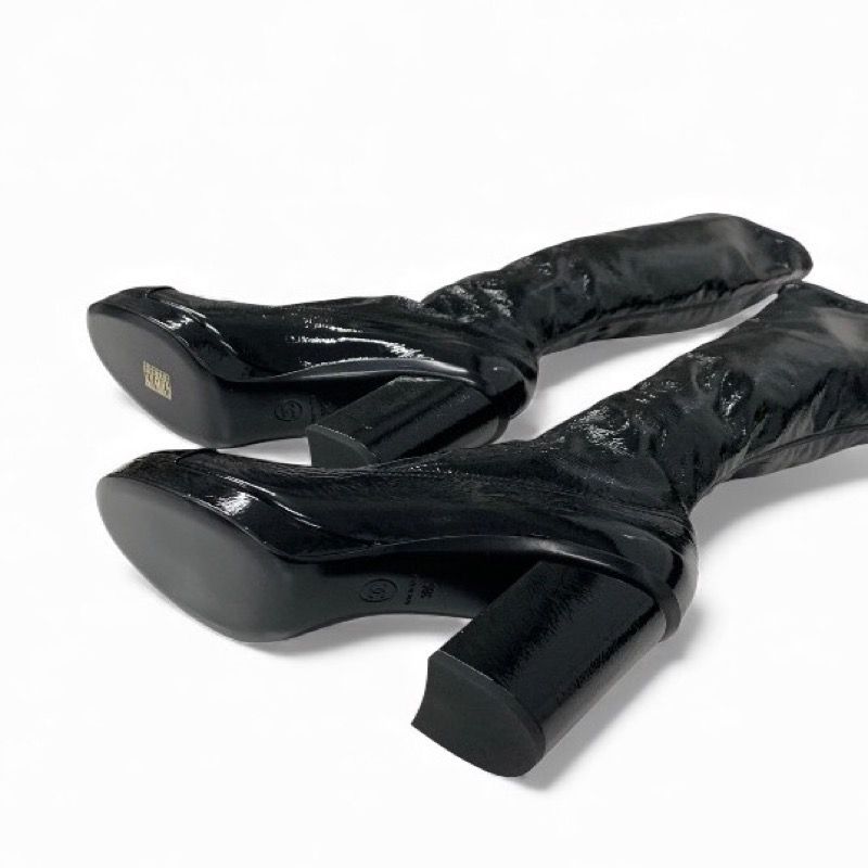 Chanel Boots Long Shoes Patent Leather Black Gold CC Logo Wrinkle — view 6