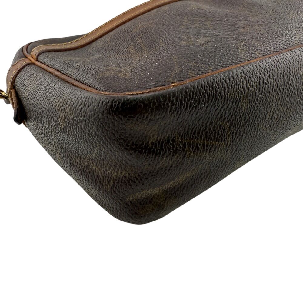Louis Vuitton Second Compiegne 23 Clutch — view 3