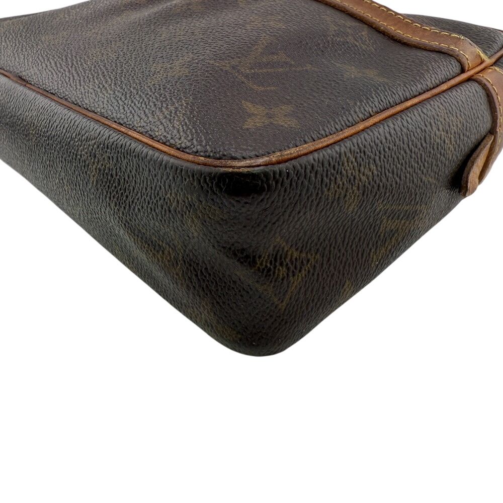 Louis Vuitton Second Compiegne 23 Clutch — view 4