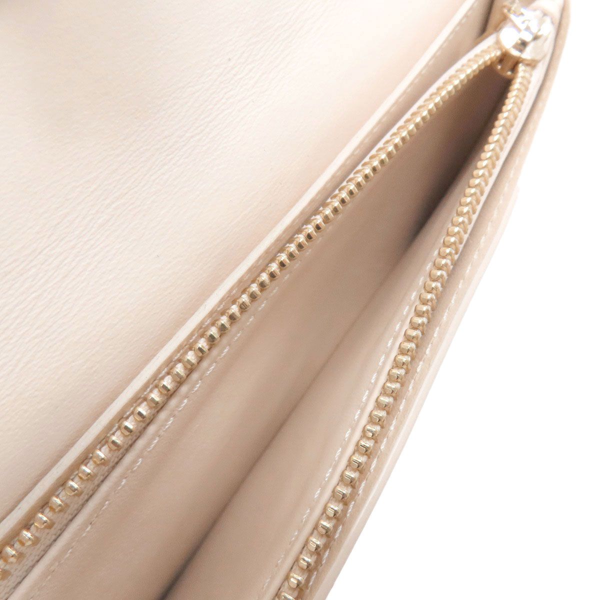 Louis Vuitton Vertical Wallet Long Taurillon — view 5