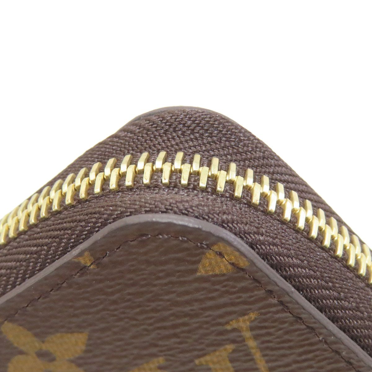 Louis Vuitton Zippy Long Wallet Monogram — view 9