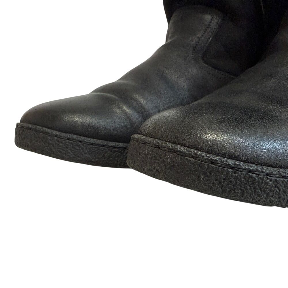 Chanel Quilted Boots Black — view 7