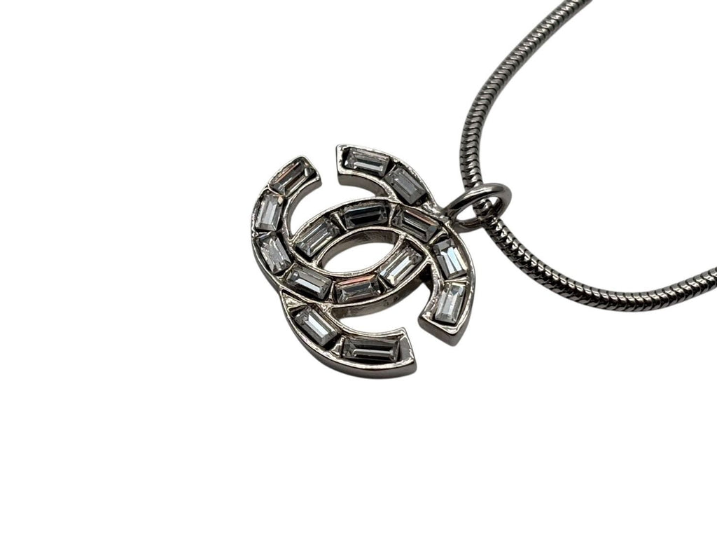 Chanel Rhinestone CC Logo Necklace 01 Silver — view 3