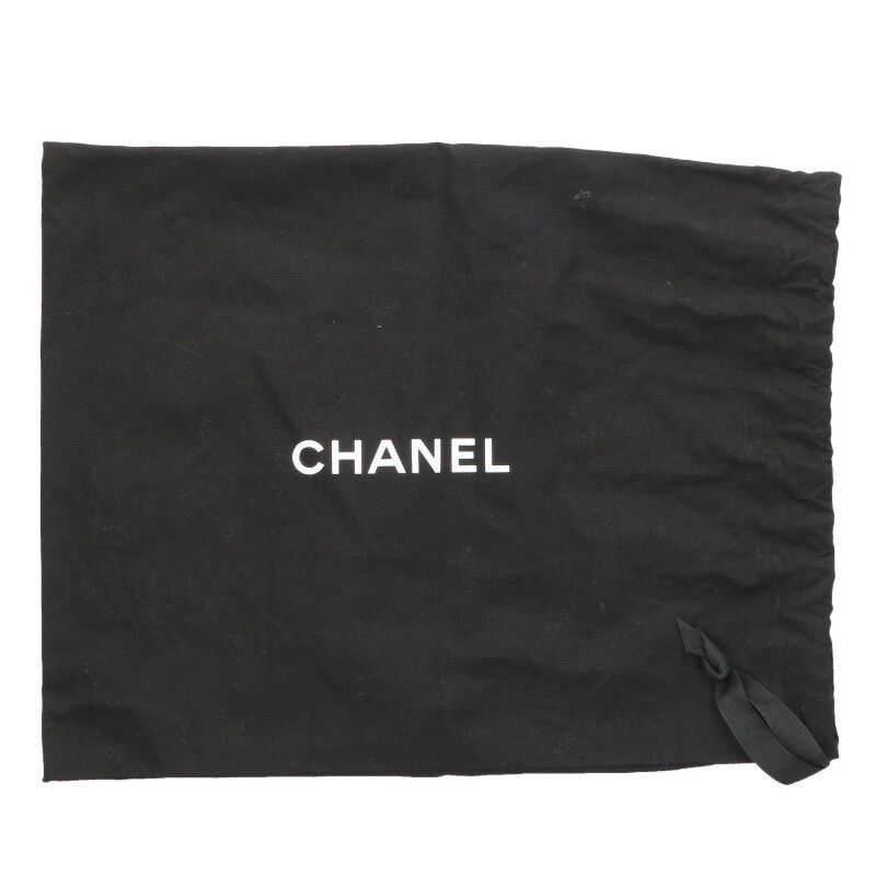 Chanel Small Holbo Shoulder Bag — view 5