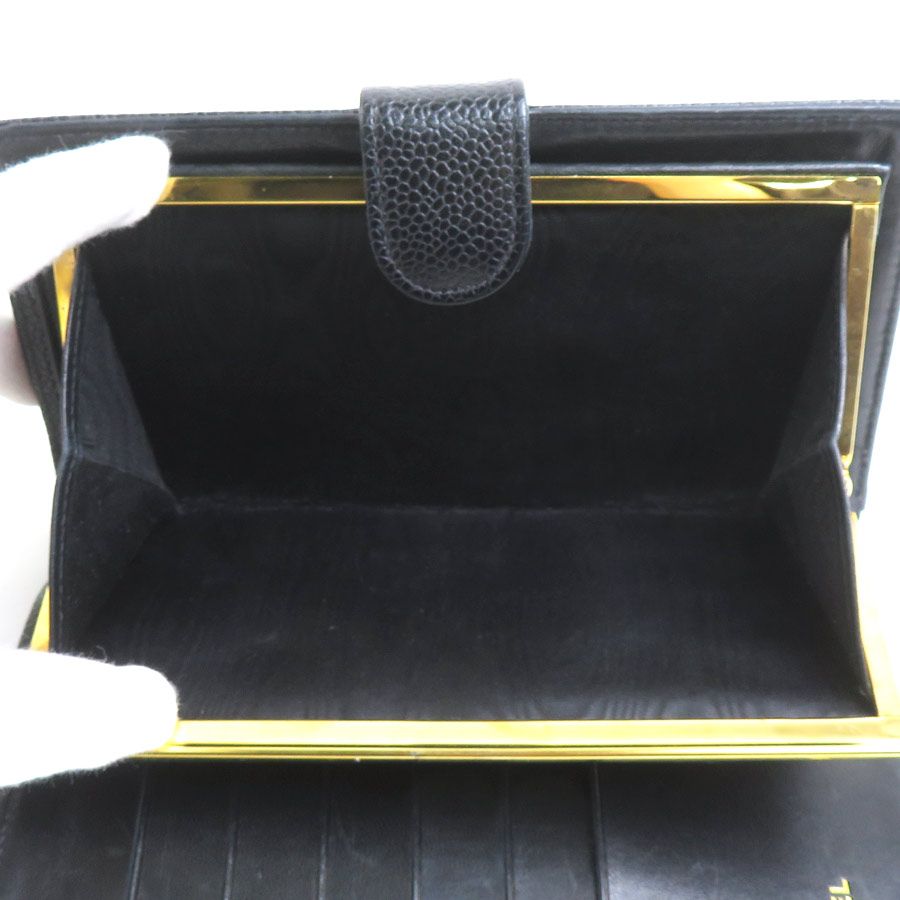 Chanel Bifold Wallet Leather Caviar — view 4