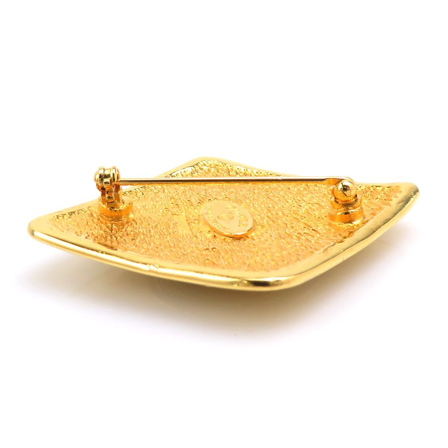 Chanel Brooch CC Logo — view 5