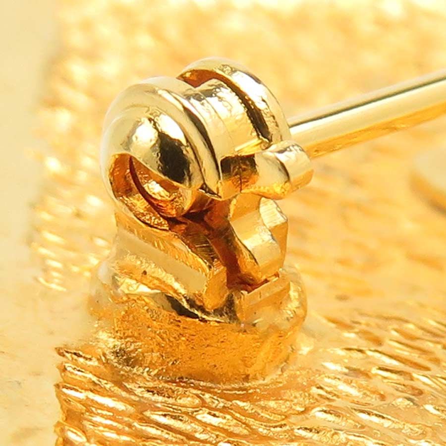 Chanel Brooch CC Logo — view 7