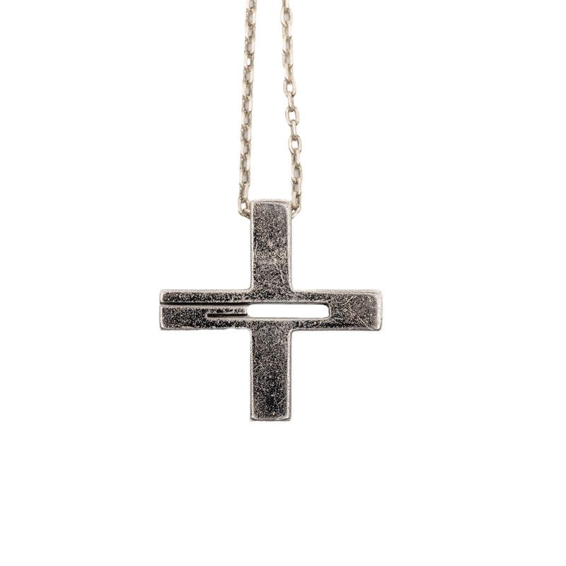 Gucci Cutout Cross Pendant Necklace Silver — view 2