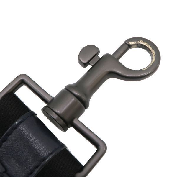 Bottega Veneta Intrecciato Shoulder Bag — view 7