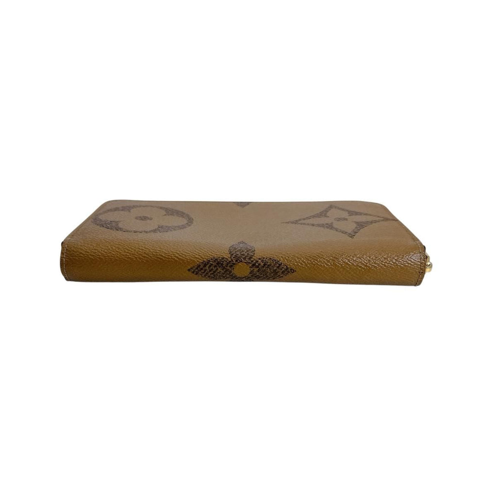 Louis Vuitton Giant Reverse Zippy Long Wallet — view 3