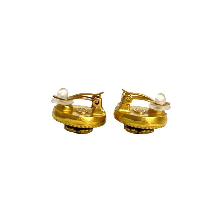 Chanel with Rice Vintage Gripoix CC Logo Earrings Gold Green — view 4